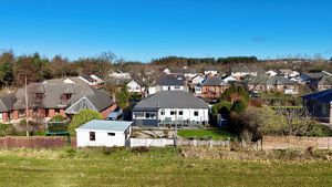 Photo 27- click for photo gallery